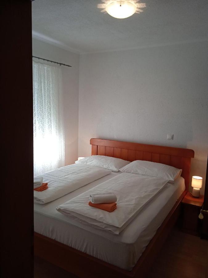 Apartments Blazenka Трогир Экстерьер фото